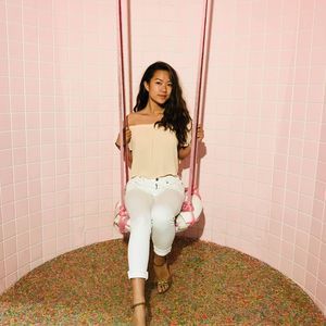 Meet your Posher, Emily